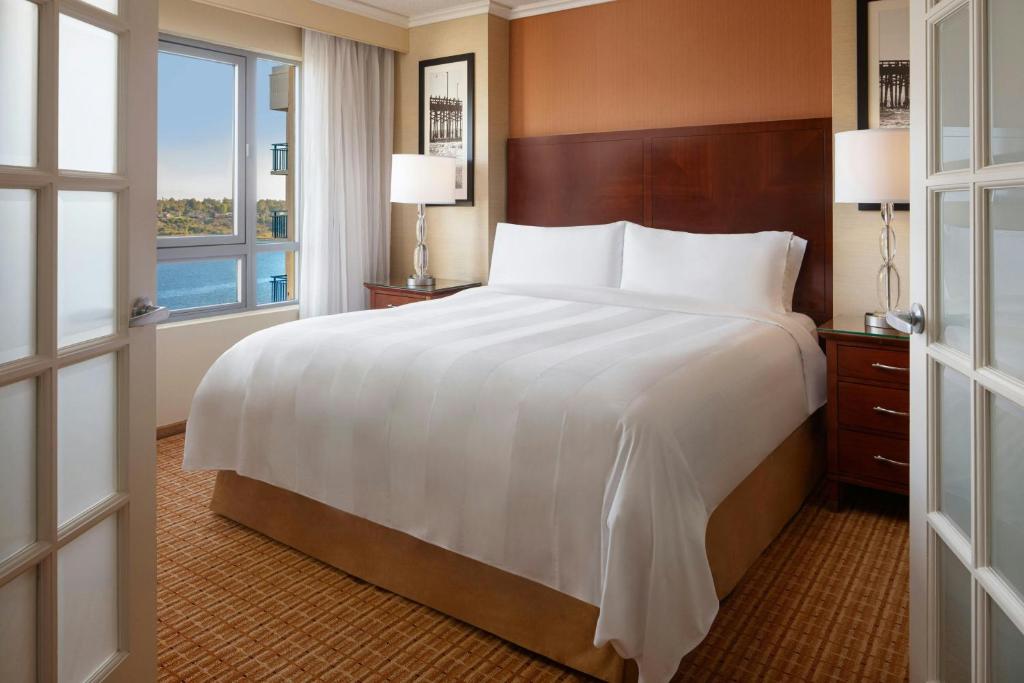 Newport Beach Marriott Bayview - 