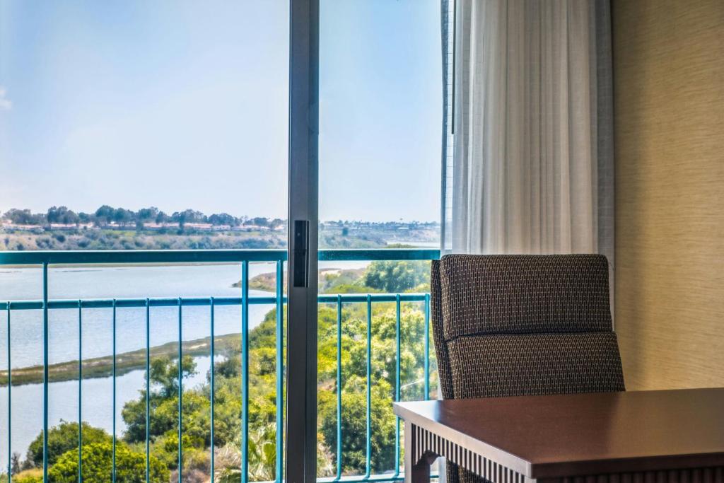 Newport Beach Marriott Bayview photo
