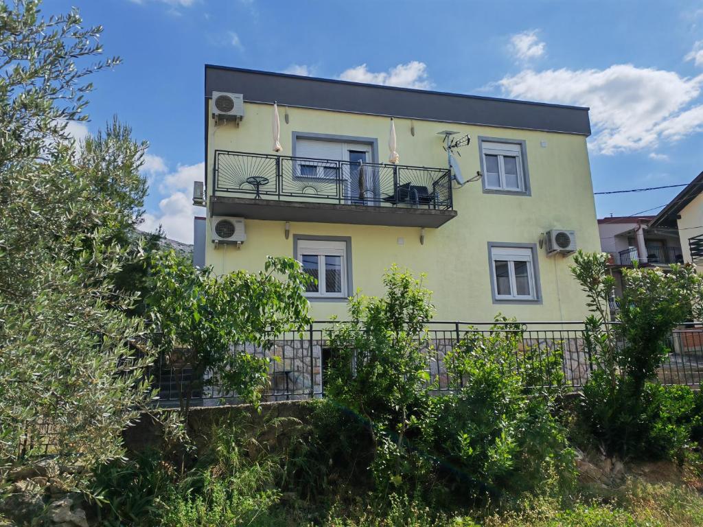 Bygningen som lejligheden ligger i