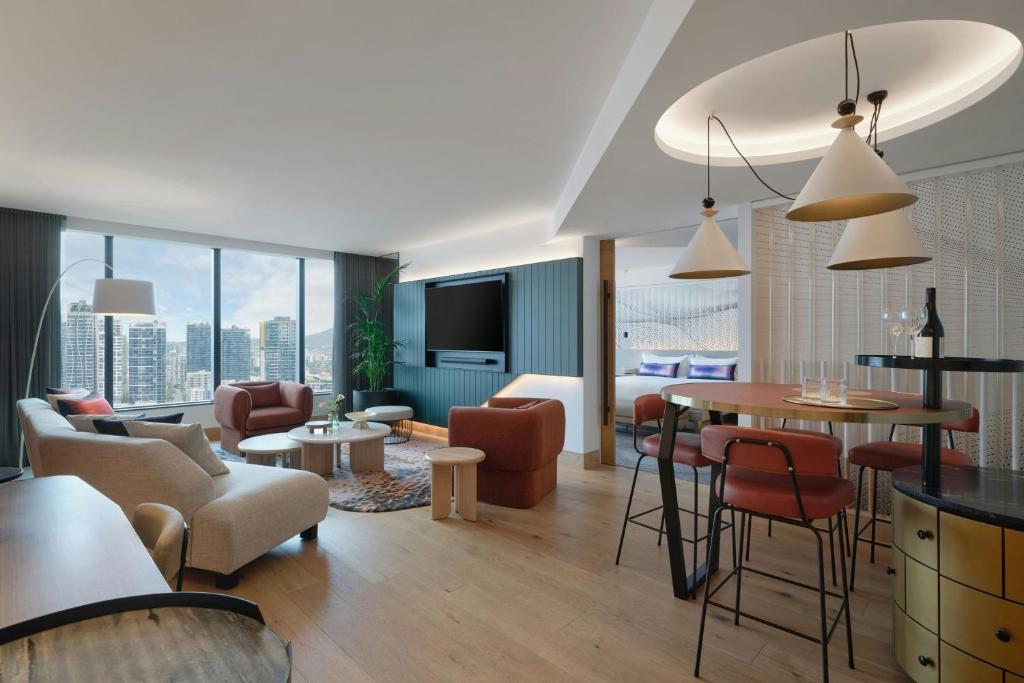 
King Suite with River View - Fantastic Suite
