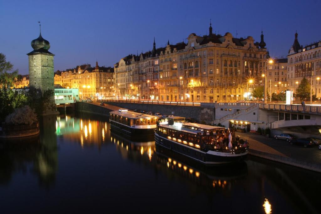 Boat Hotel Matylda, Praga – Prezzi aggiornati per il 2023