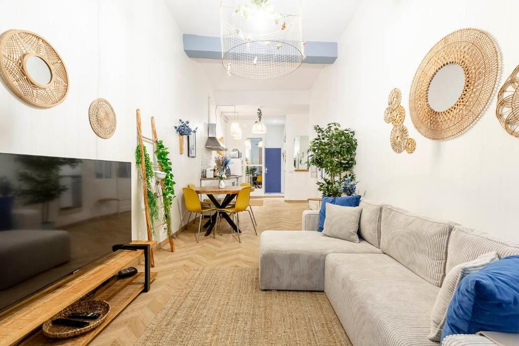 Boho Chic Apartment in Old Town photo