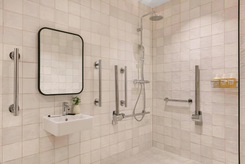 Sonder by Marriott Bonvoy The Teacher - Resim 25