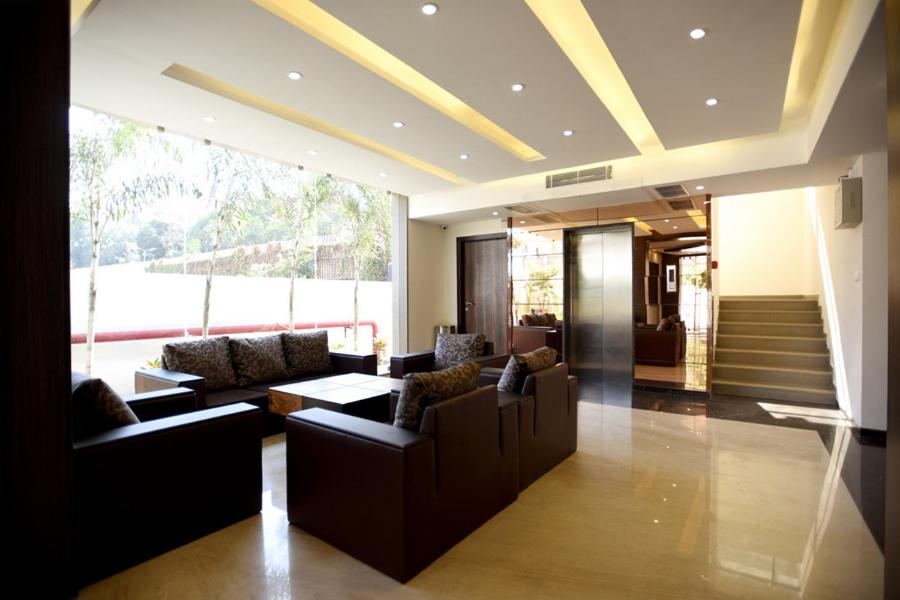 Posezení v ubytování Hotel Sach Regency