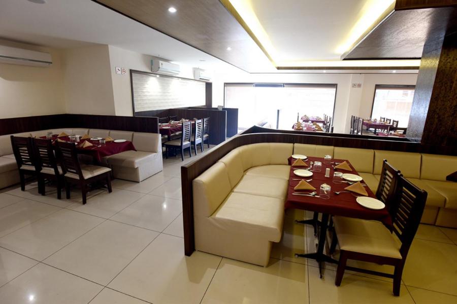 Restaurace v ubytování Hotel Sach Regency