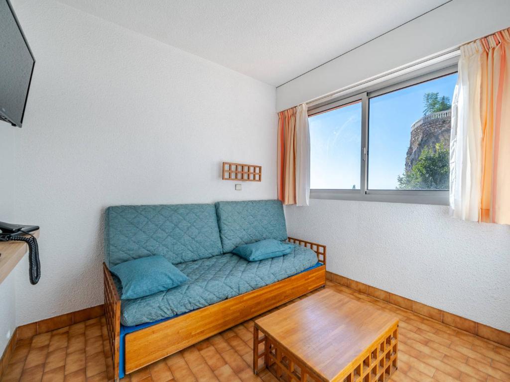 Photo de la galerie de l'établissement Studio 6 personnes avec Wi-Fi et vue mer à Roquebrune-Cap-Martin - FR-1-827-51, à Roquebrune-Cap-Martin