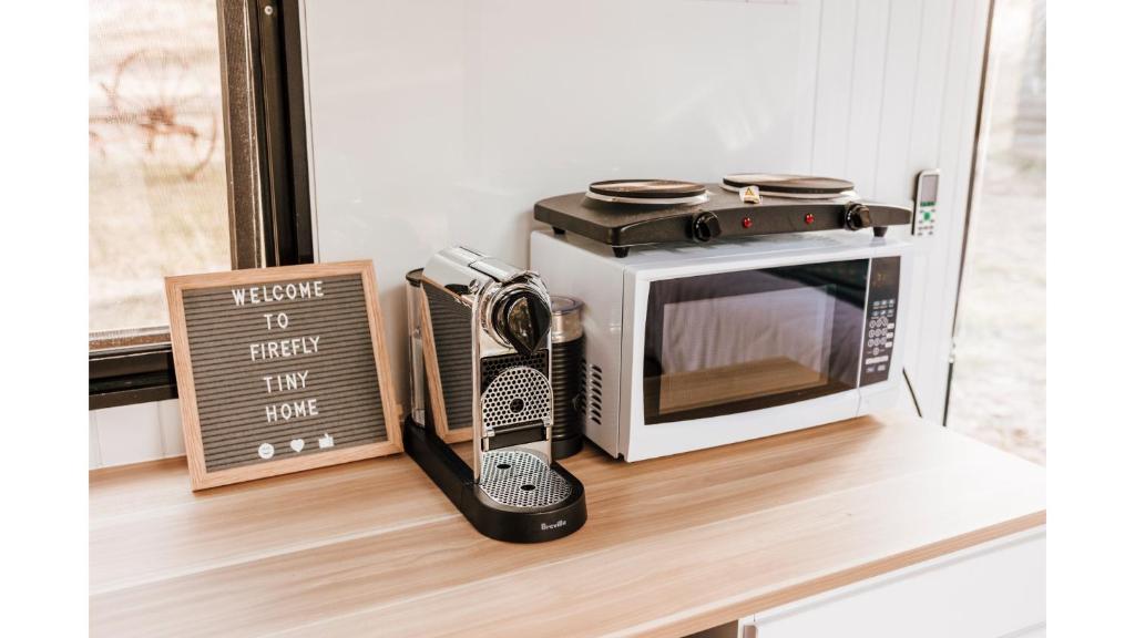 Fotografie z fotogalerie ubytování Firefly Tiny House by Tiny Away v destinaci Girvan