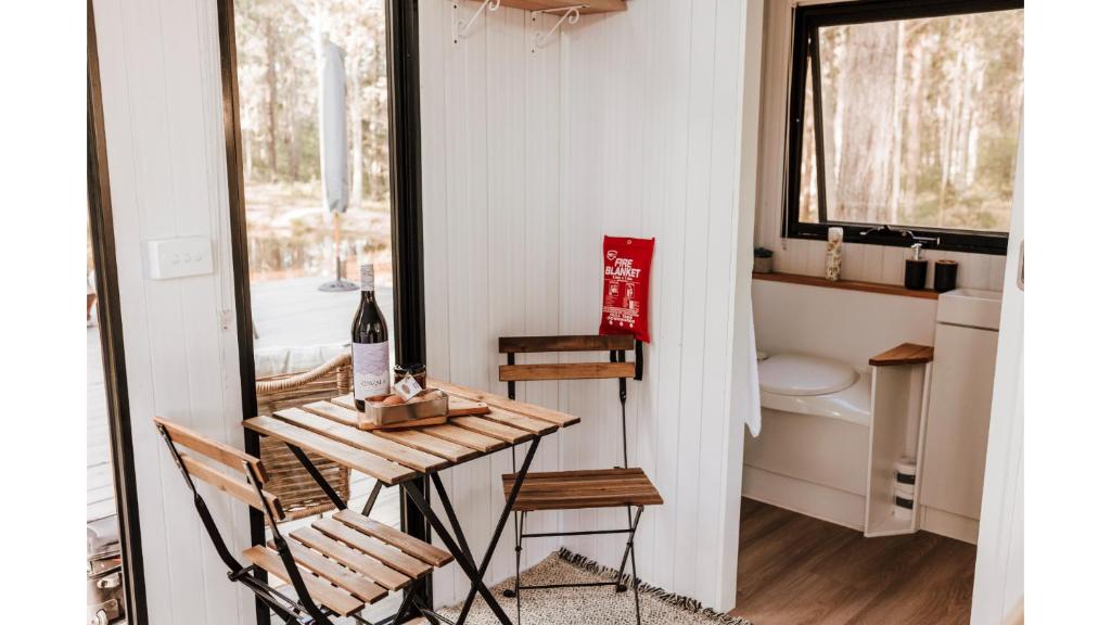 Fotografie z fotogalerie ubytování Firefly Tiny House by Tiny Away v destinaci Girvan
