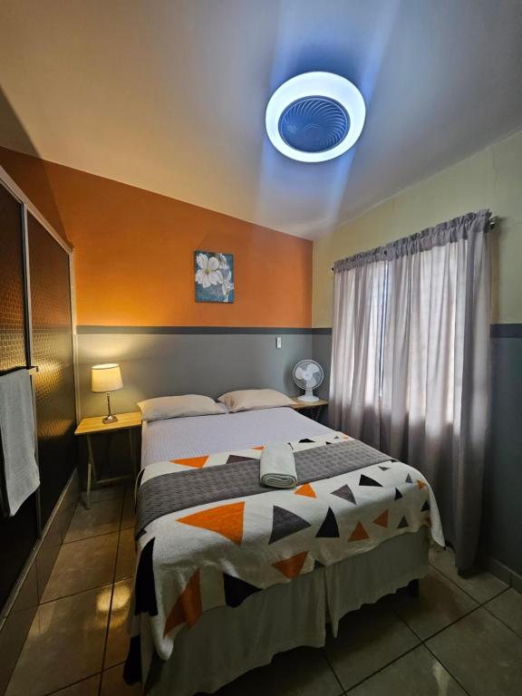 Postel nebo postele na pokoji v ubytování Platinum Hotel
