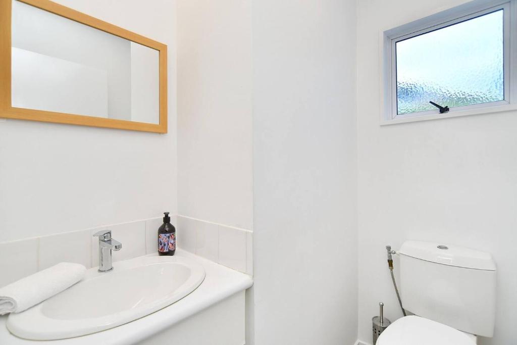 Mount Pleasant - Ocean Views - 3 bedroom with bathtub - Resim 20