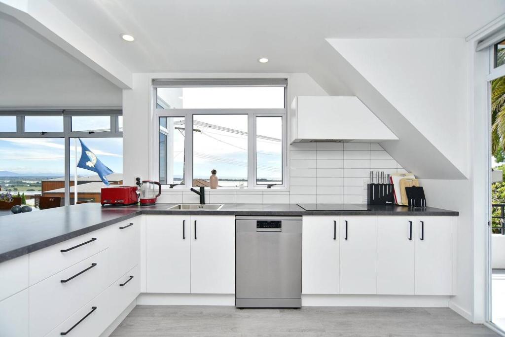 Mount Pleasant - Ocean Views - 3 bedroom with bathtub - Resim 29