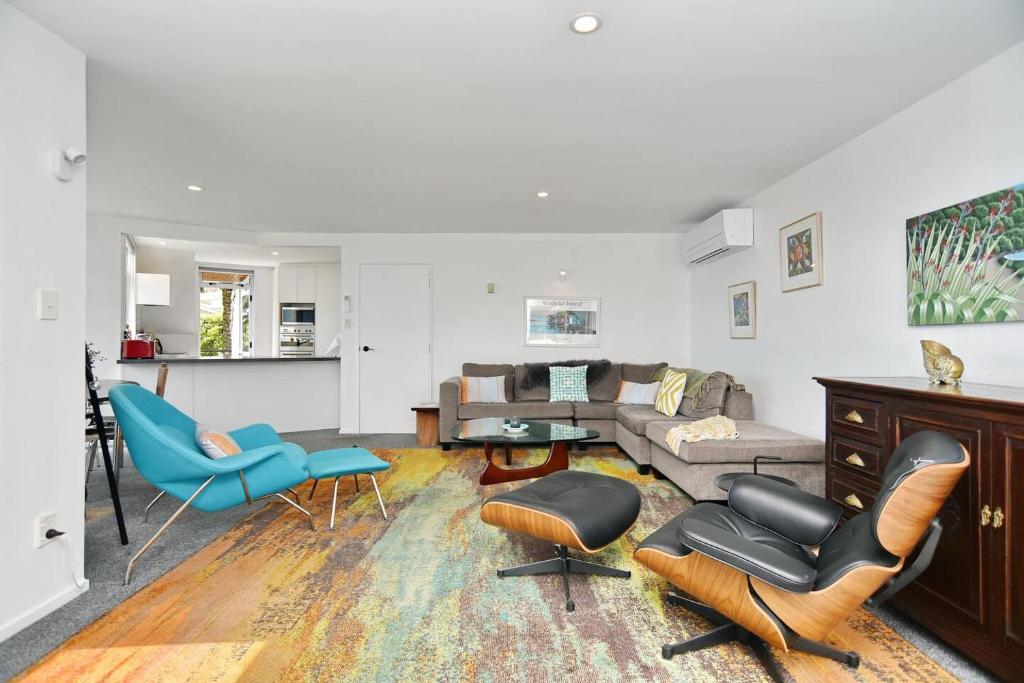 Mount Pleasant - Ocean Views - 3 bedroom with bathtub - Resim 35