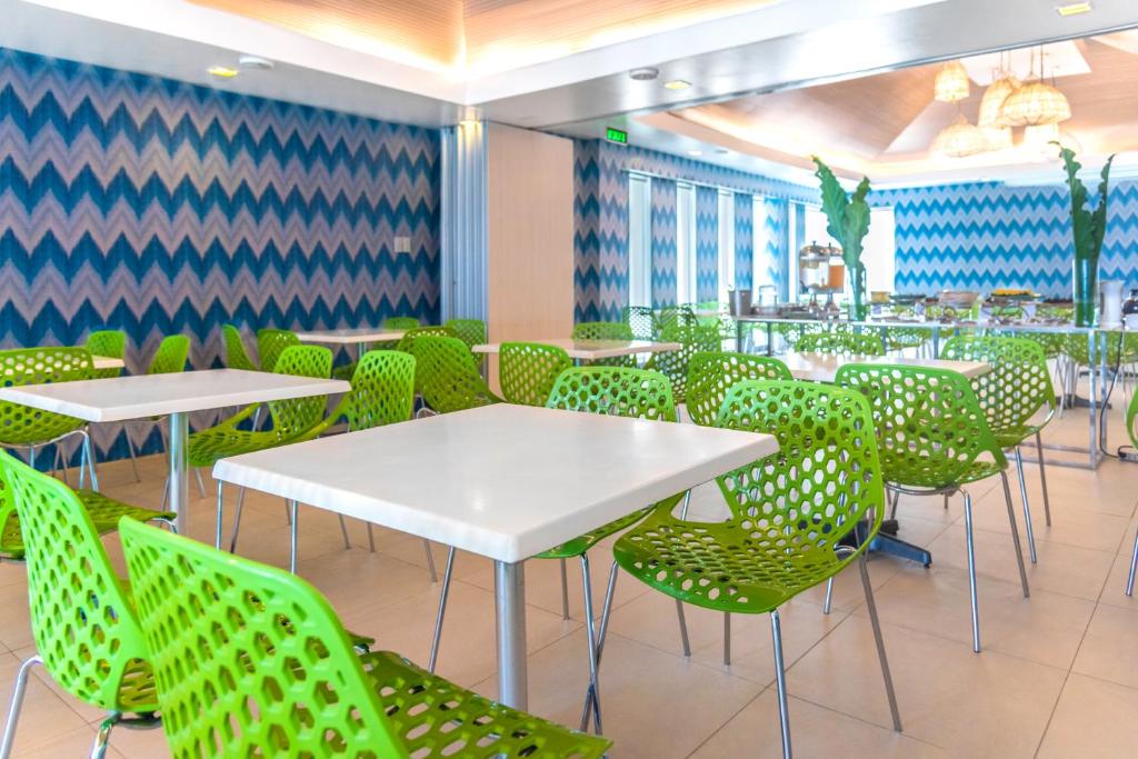 Restaurace v ubytování Astoria Boracay