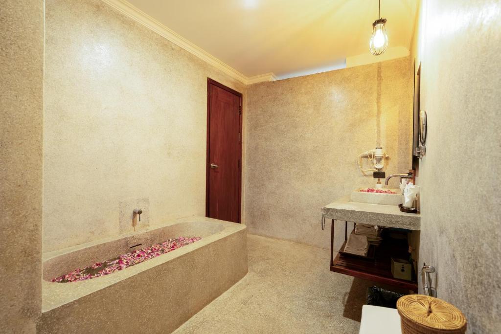 Koupelna v ubytování Angkor Breeze Hotel & Spa