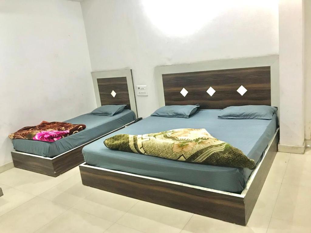Postel nebo postele na pokoji v ubytování Hotel H5