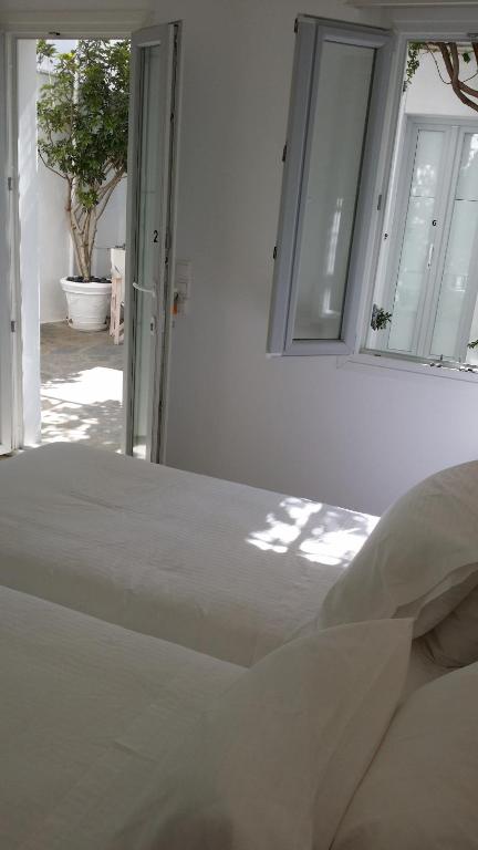 Christina Studios - 2