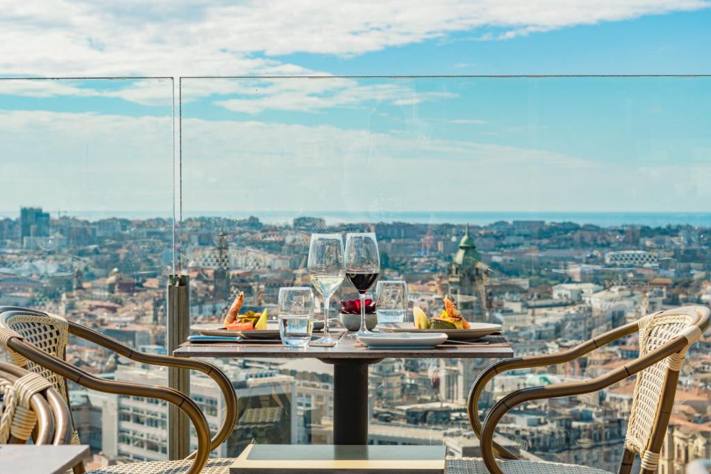 Hotel Dom Henrique - Downtown - Resim 17