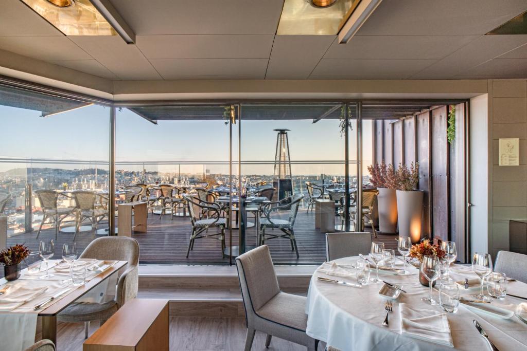 Hotel Dom Henrique - Downtown - Resim 25