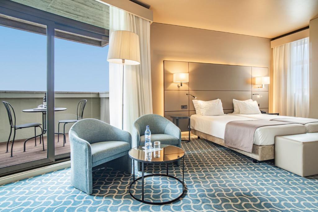 Hotel Dom Henrique - Downtown - Resim 5