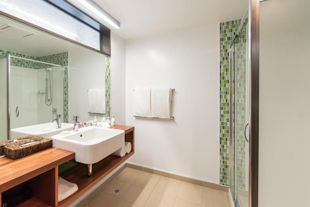 Koupelna v ubytování Legacy Te Waonui Hotel Franz Josef