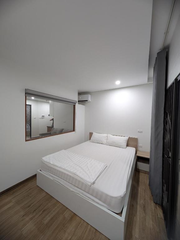 Era Apartment Lac Long Quan - Tek Yatak Odalı Daire
