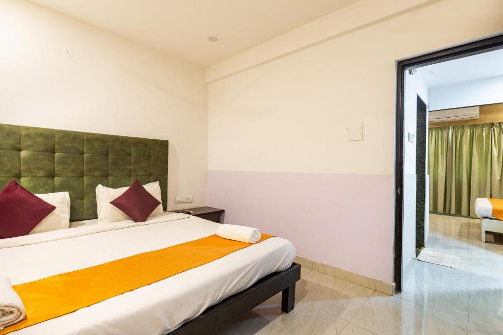 Postel nebo postele na pokoji v ubytování Calux Joia Do Mar Resort - Calangute