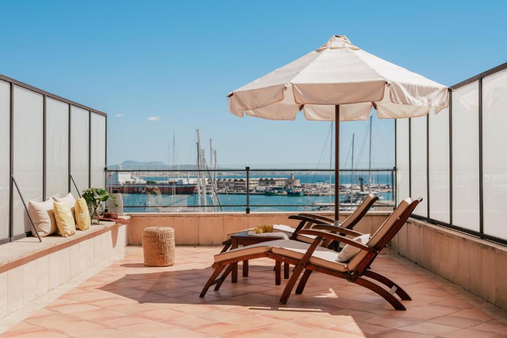 
Red Level Mediterranean Supreme with Solarium
