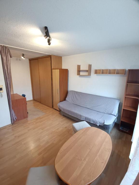 Posedenie v ubytovaní Apartament Dzierżoniów