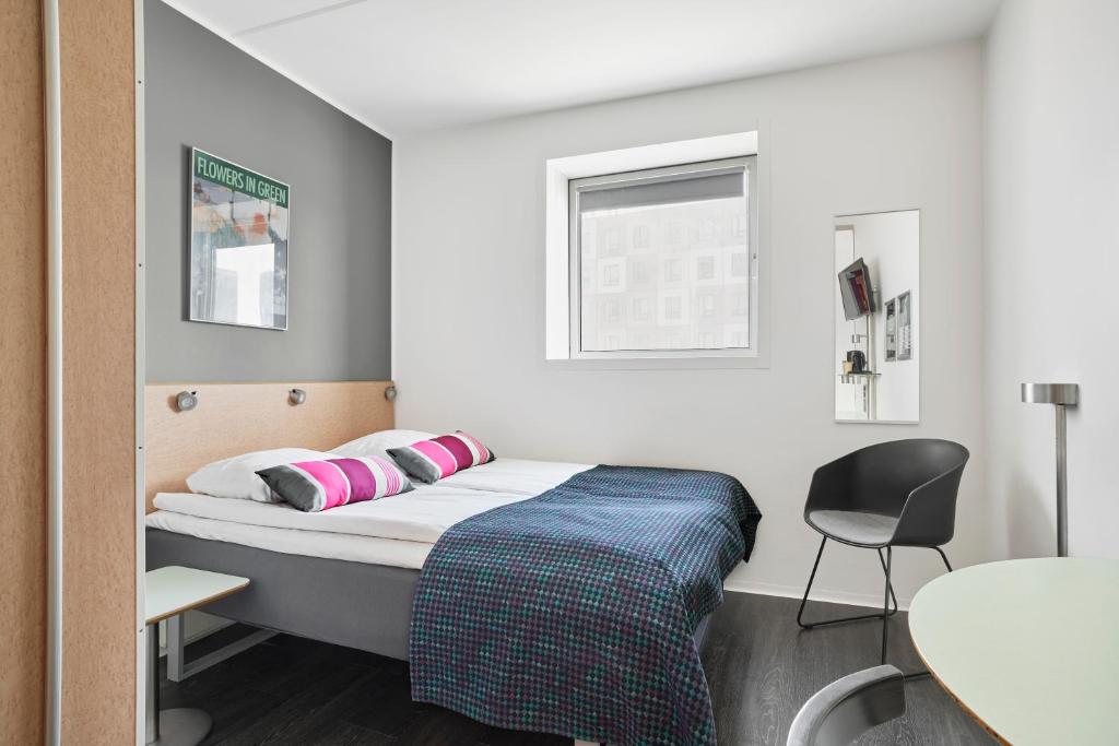 
Captain Room with Double Bed
