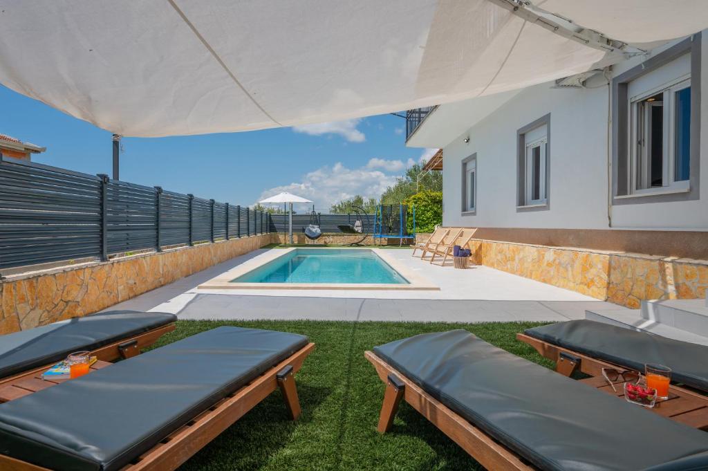 Holiday house Kristina with heated Pool, 10pax