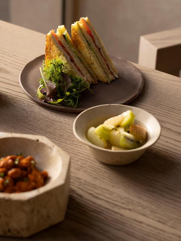 Nomos Hotel - Resim 8