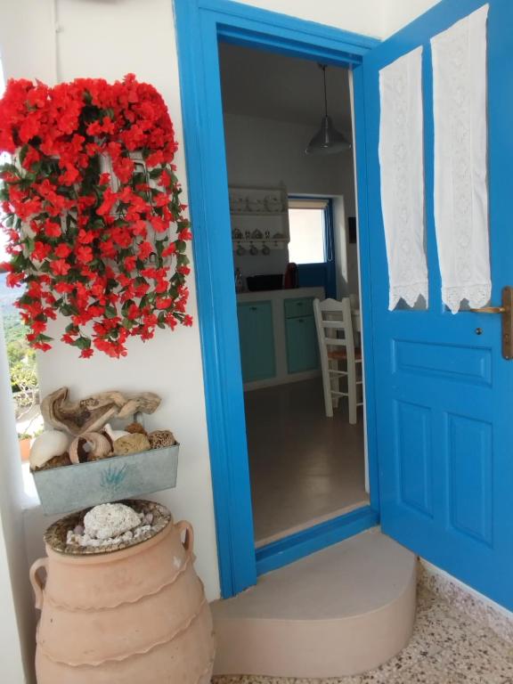 Fotografie z fotogalerie ubytování Tilos Island house v destinaci Megálon Choríon