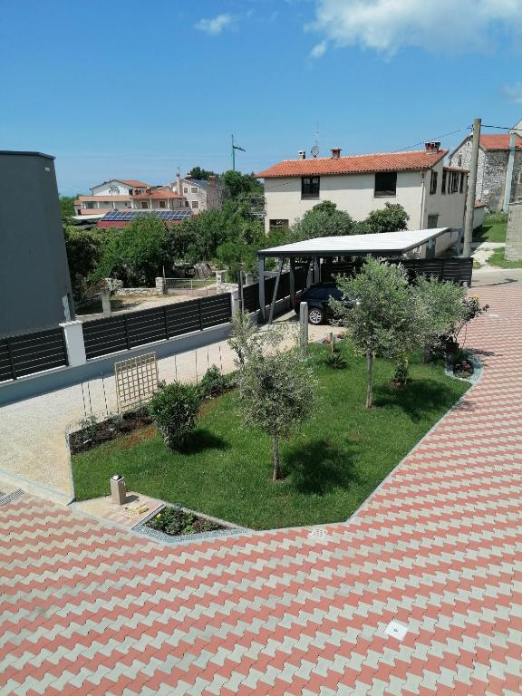 Zahrada ubytování Apartmani Donella