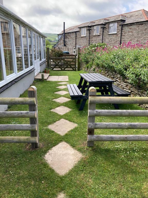 En have udenfor Bossiney Lodge Apartment