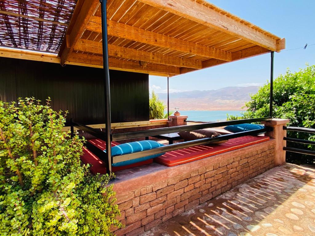 Imagen de la galería de Jolie petite maison vue sur lac, en Bine el Ouidane