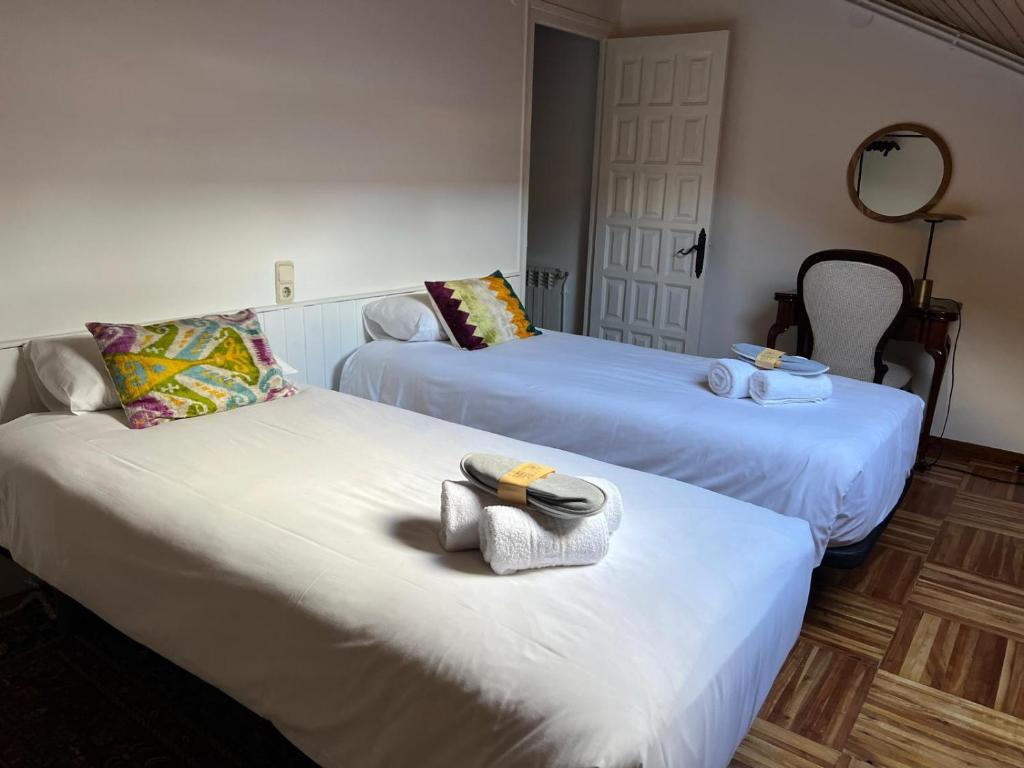 Postel nebo postele na pokoji v ubytování Apartamento Puigcerdà ideal familias