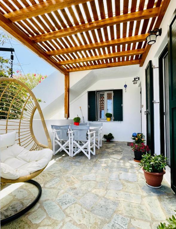 A patio or other outdoor area at Emanouela's apartment in the center of Adamas