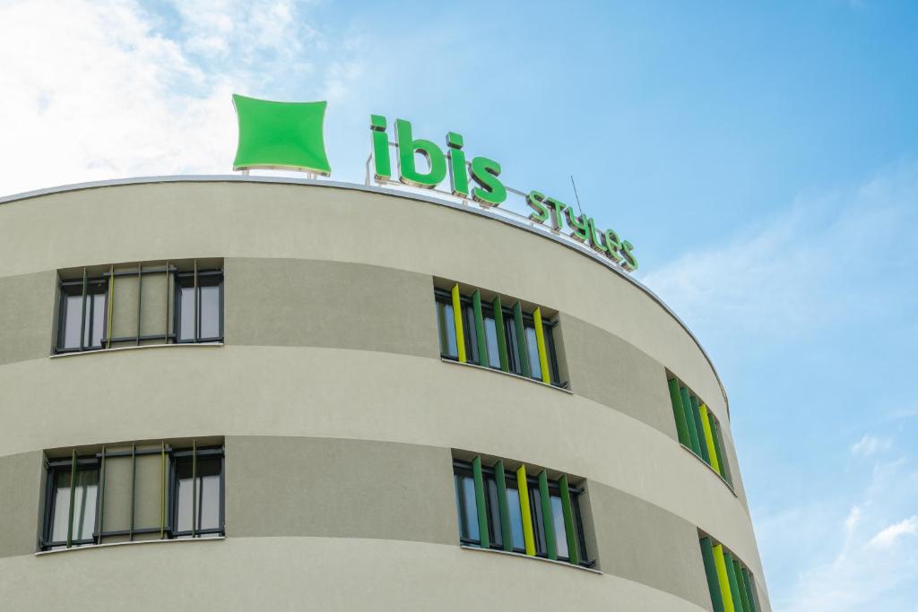 ibis Styles Debrecen Airport - Resim 11