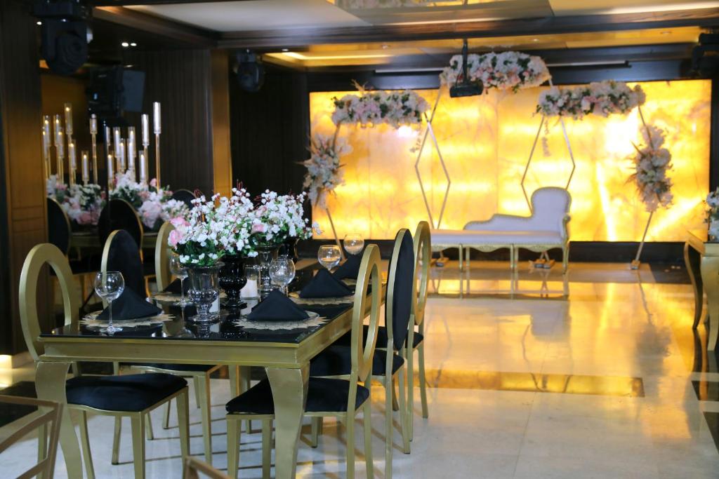 Posezení v ubytování Imperial Suites Hotel