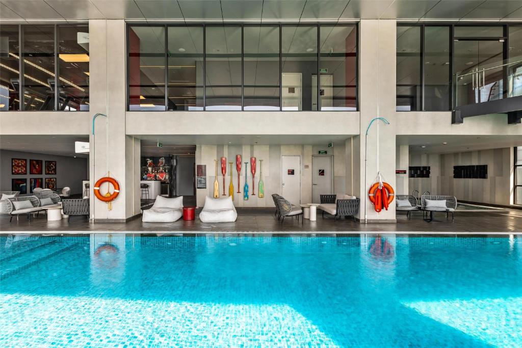 Bazen v nastanitvi oz. blizu nastanitve Radisson RED Danang