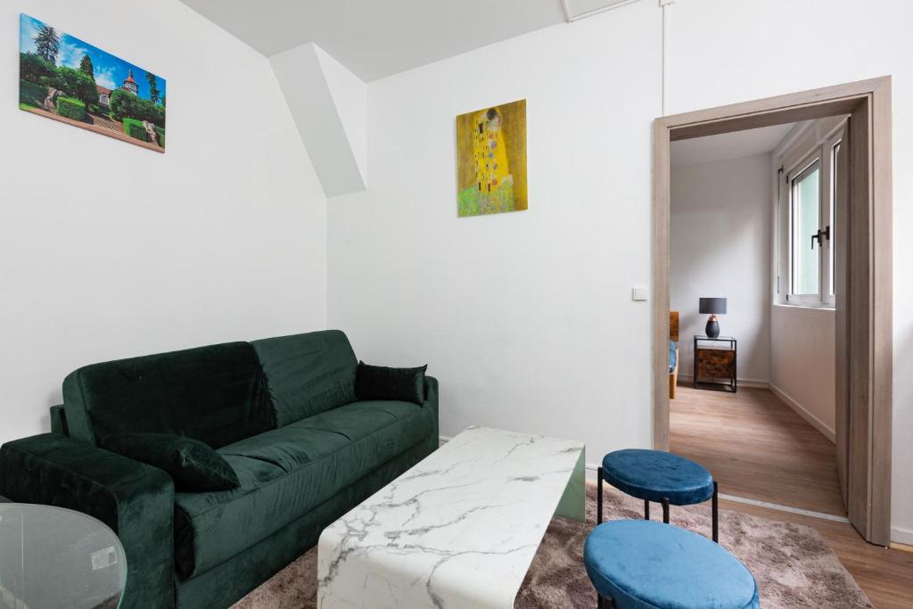Two room apartment - centre historique – photo 19