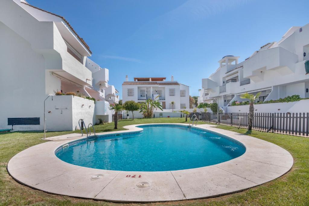 Gallery image of Con piscina en playa Islantilla in Islantilla