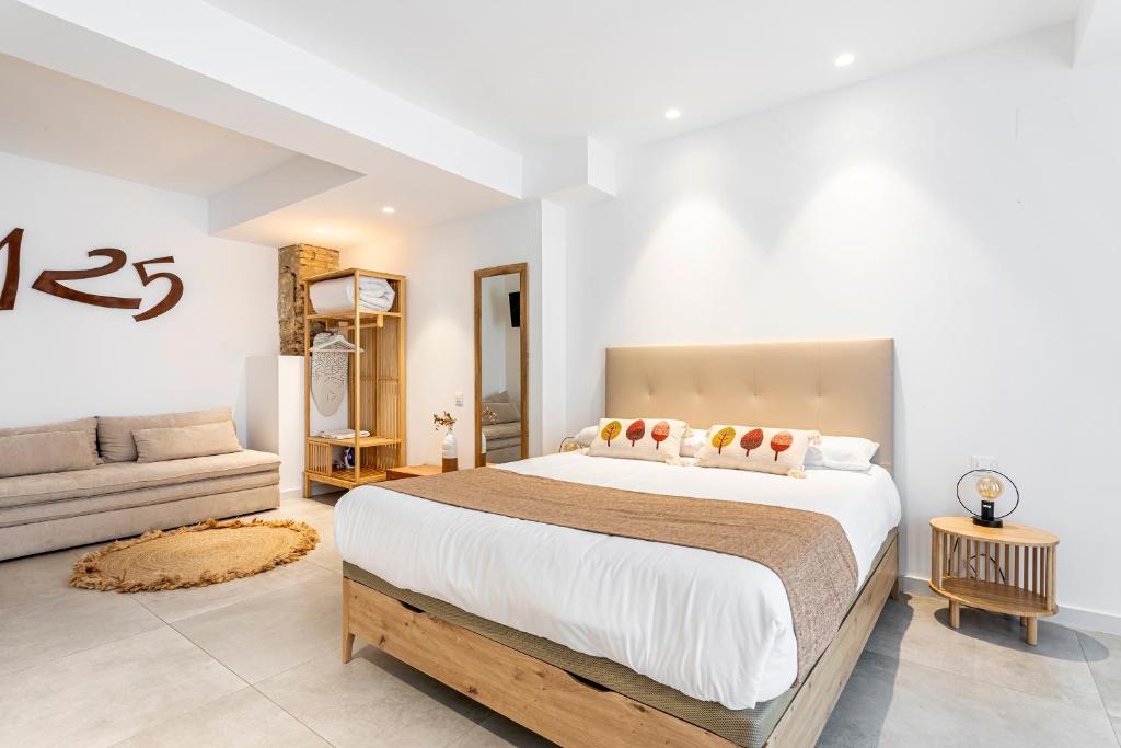 BiS Suites Ruzafa - Resim 16