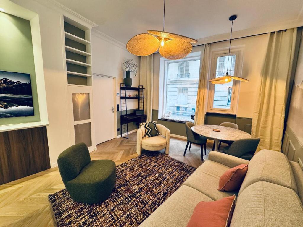 Hôtel Etoile Trocadéro - Resim 4