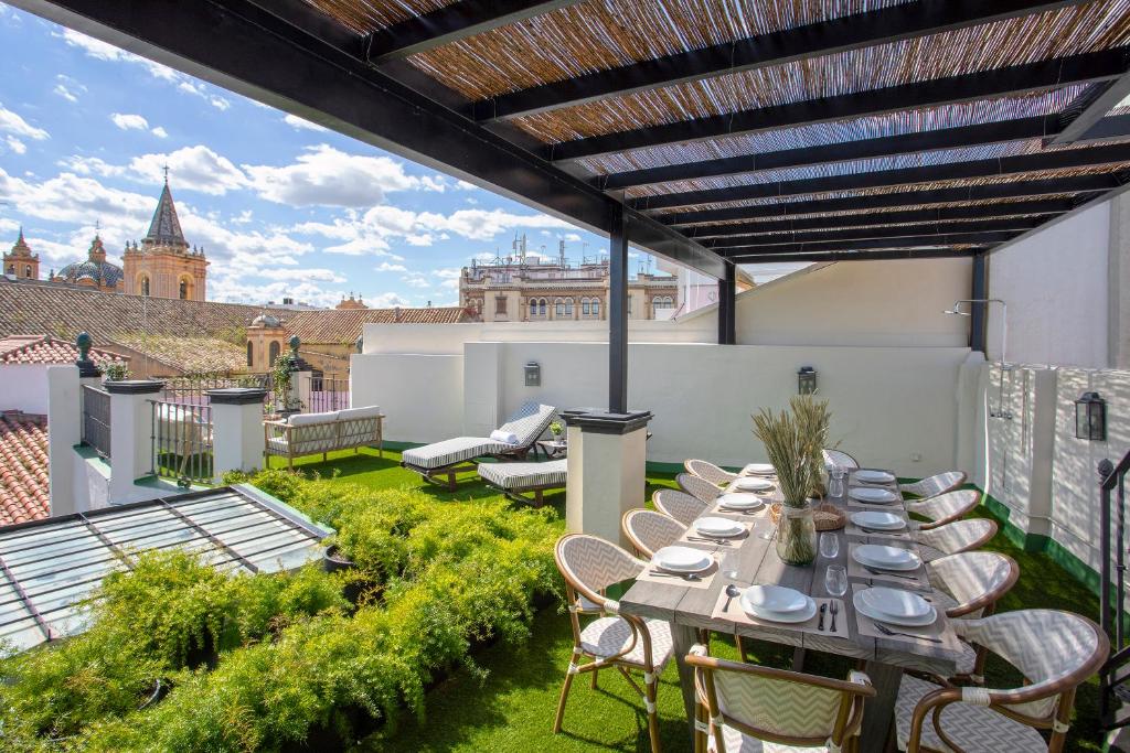 Genteel Home Casa Augusto Plasencia Terrace