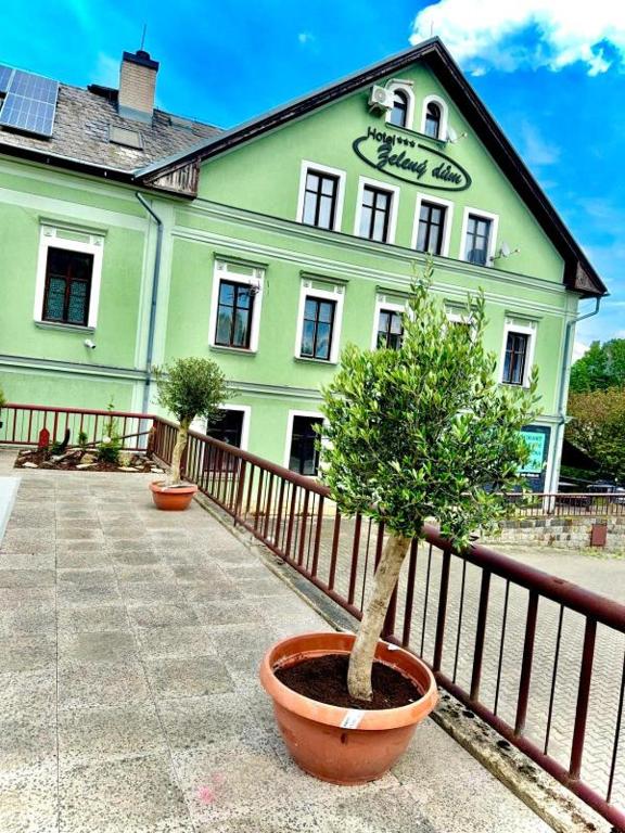 Budova, kde se hotel nachází