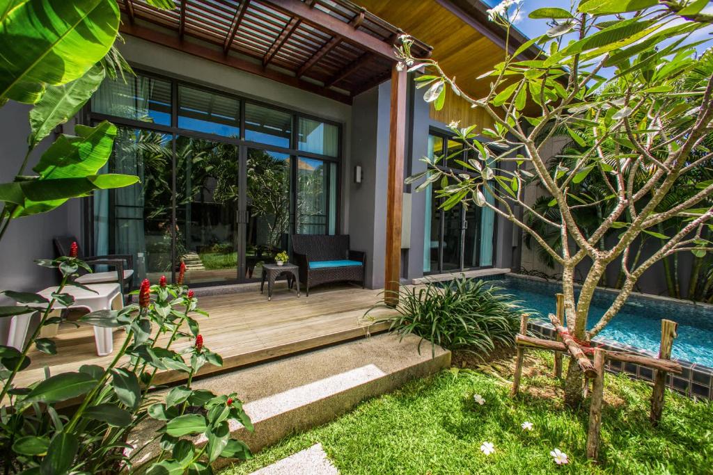 Zahrada ubytování VILLA EMERE | Private Pool | Onyx Villas by Tropiclook | Naiharn beach