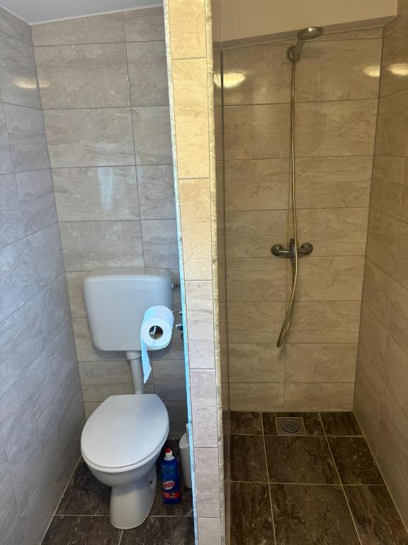 Kúpeľňa v ubytovaní Apartment & Studio Vrdoljak