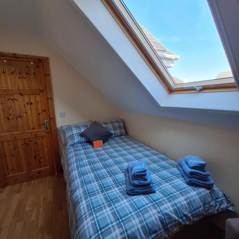 Postel nebo postele na pokoji v ubytování Beautiful Double ensuite in Listowel Kerry