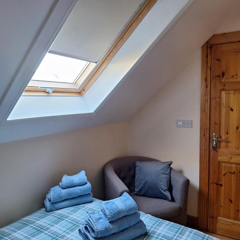 Postel nebo postele na pokoji v ubytování Beautiful Double ensuite in Listowel Kerry